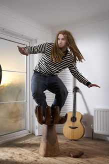 Newton Faulkner